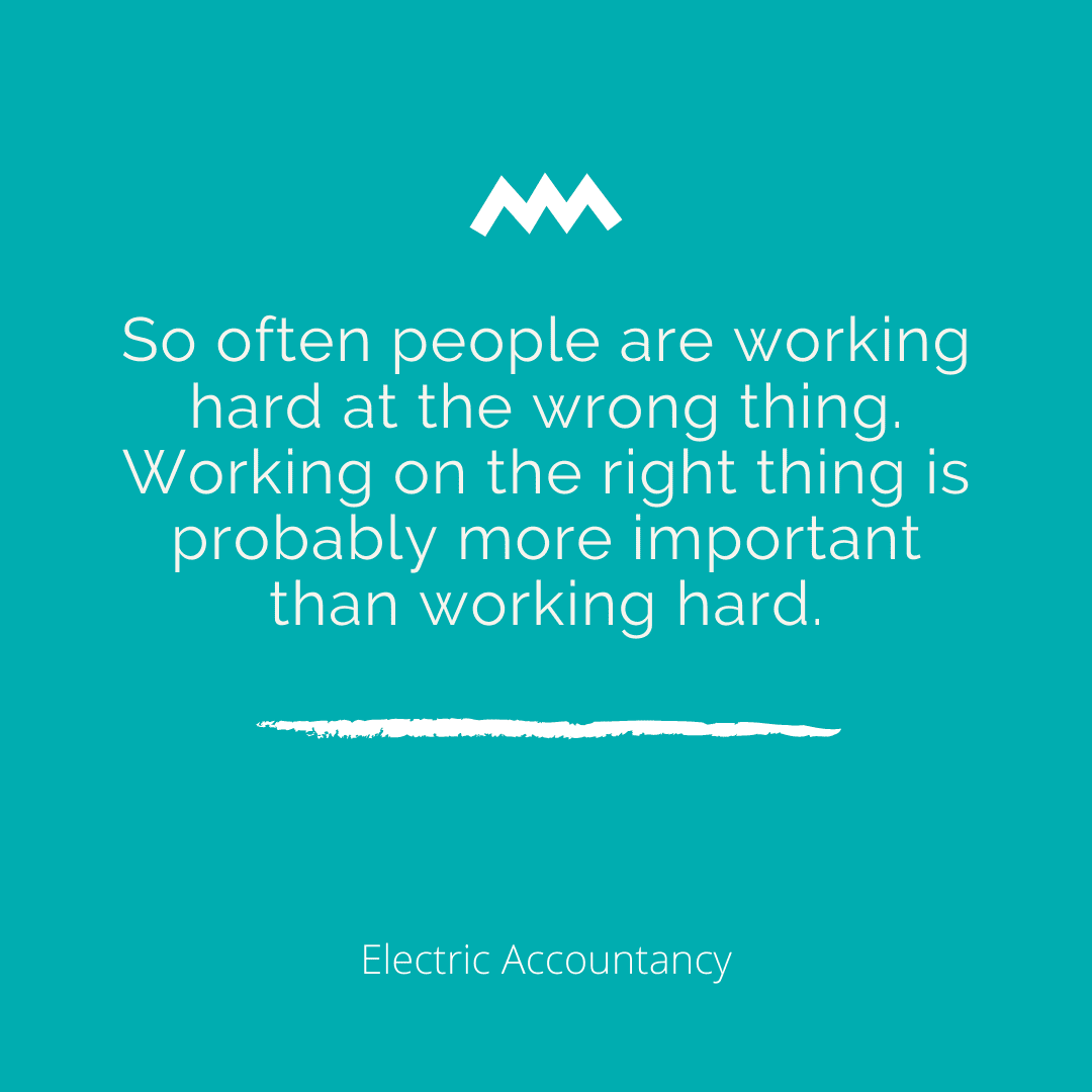 b31904_e5739da737ba4b6a8801bdd01a81cf10_mv2